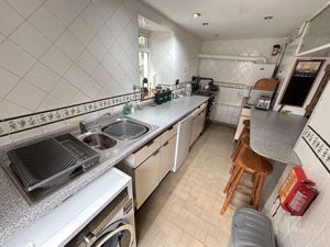 Photo 8- click for photo gallery